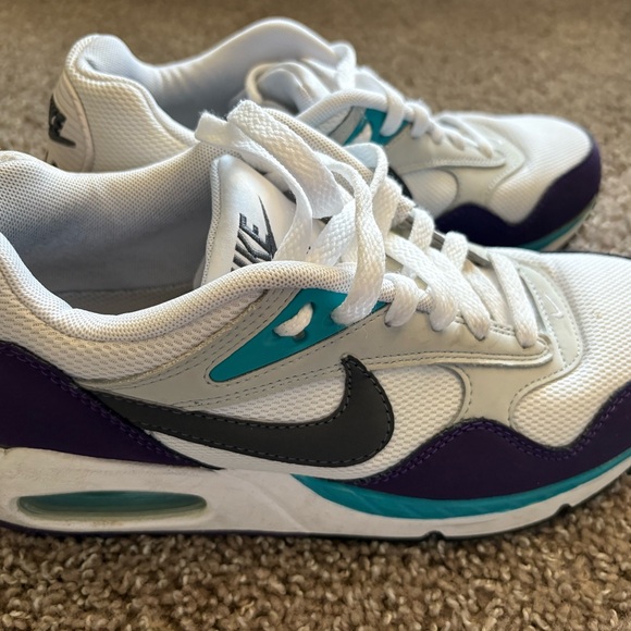 Nike Air Max White and Teal Sneakers - Picture 5 of 5
